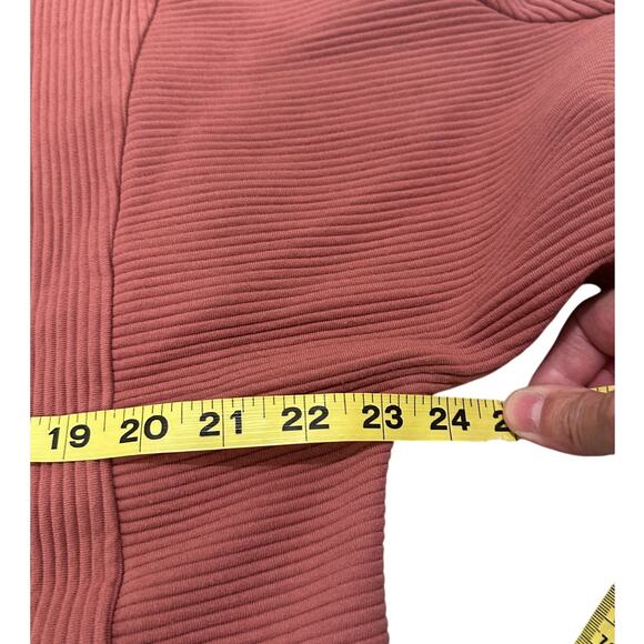 Varley Charles Sweatshirt Antique Bronze, Withered Rose, size Small - Picture 6 of 10